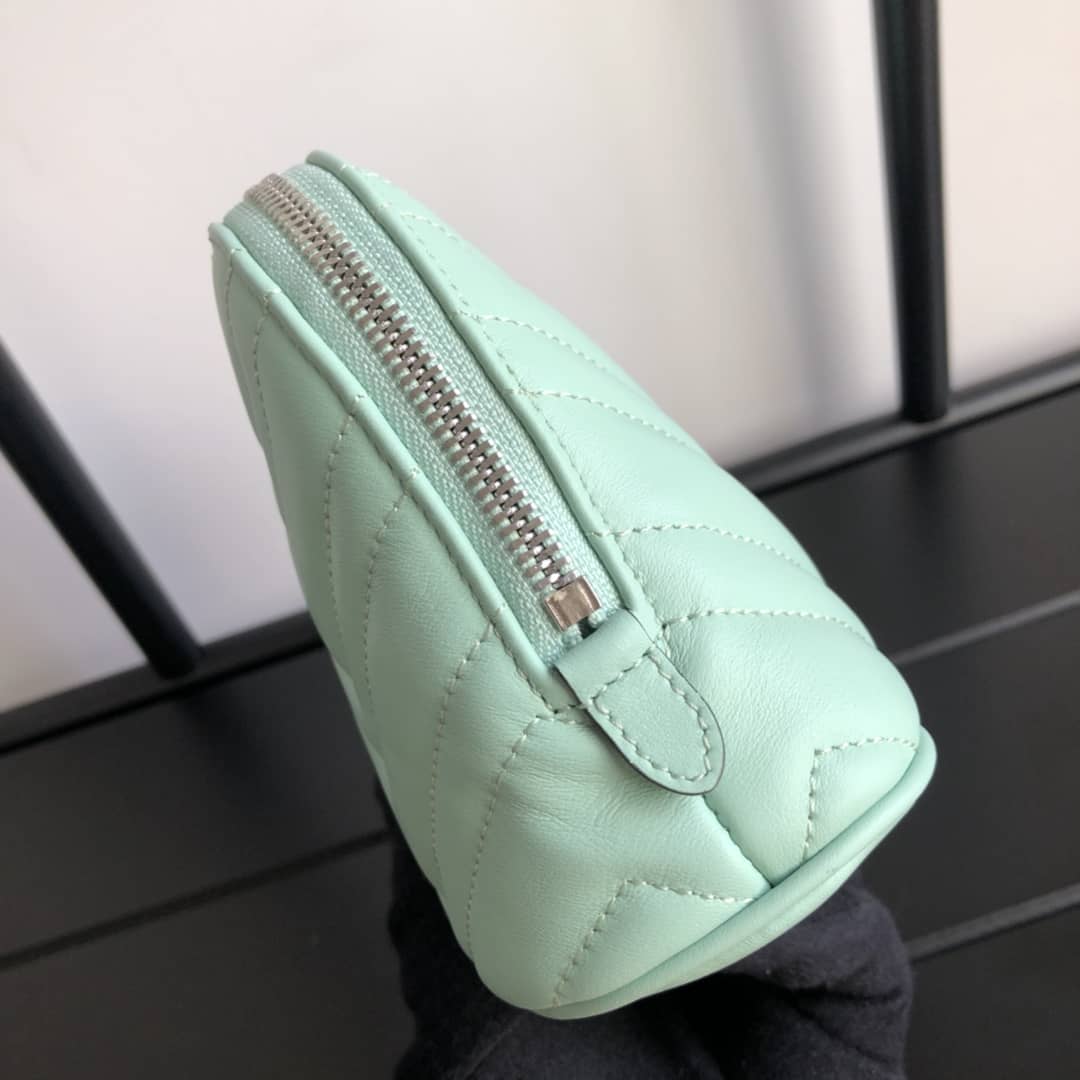 Gucci GG Marmont Quilted Vanity Bag Replica Green 625690