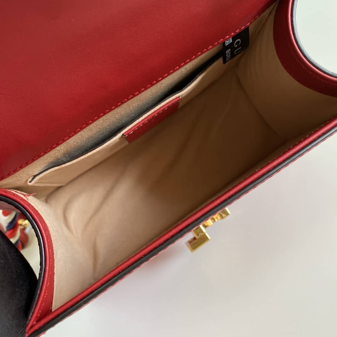 Gucci Womens Sylvie Leather Mini Bag Replica 470270