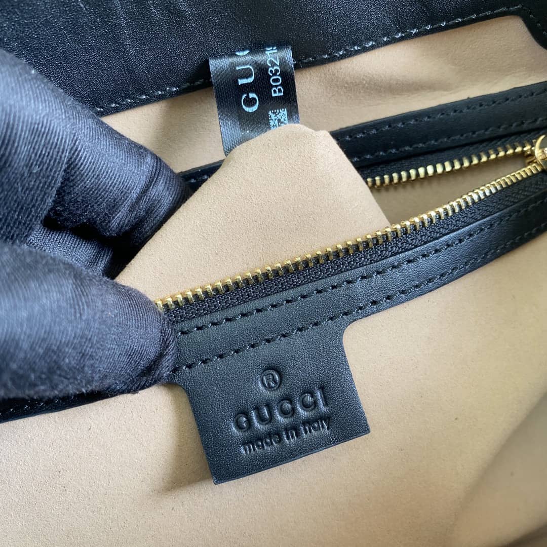Gucci Padlock GG Supreme Canvas Shoulder Bag Replica 479197