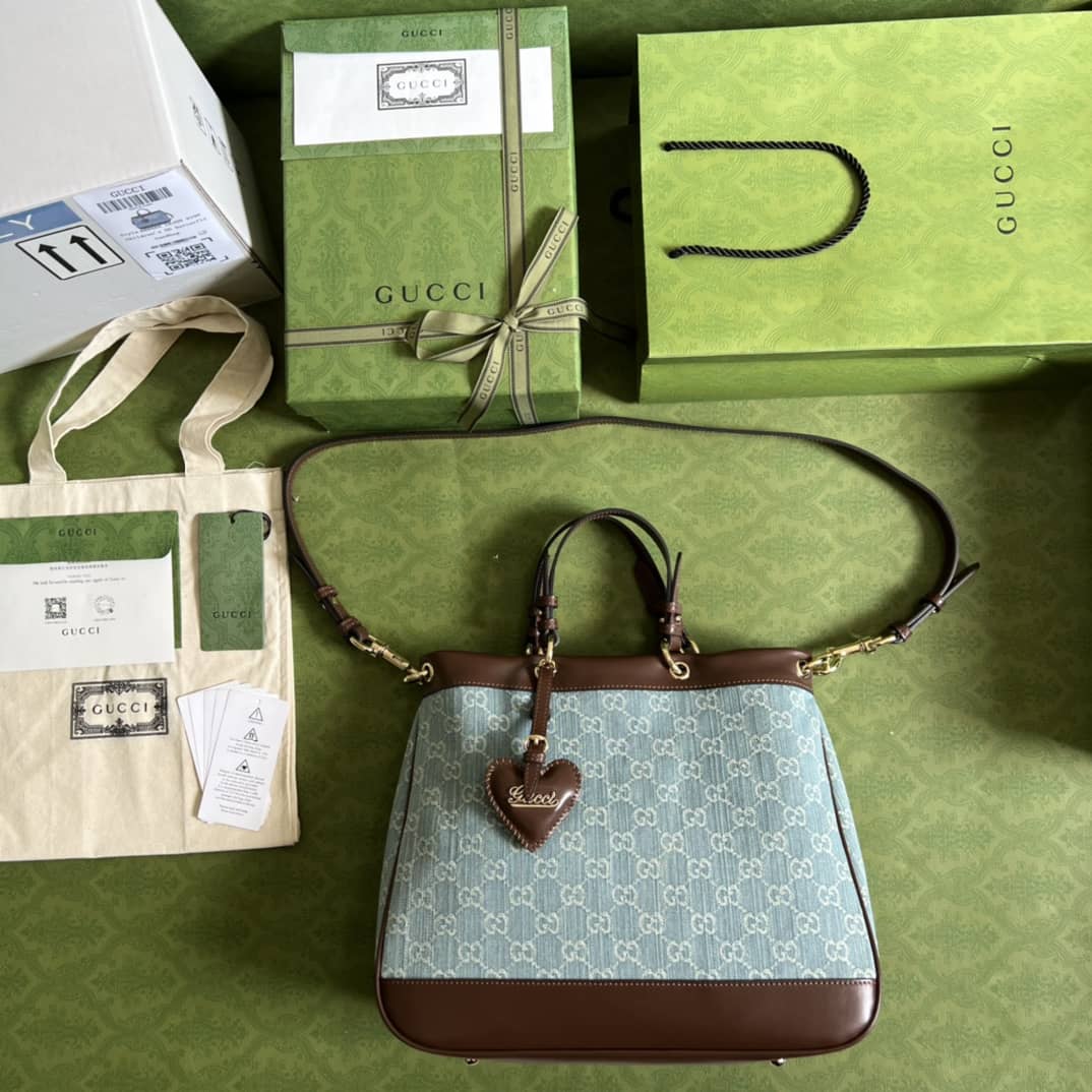 Gucci Supreme Canvas Ophidia Web Bag Replica 688666