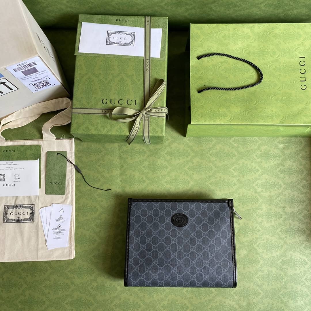 Gucci Interlocking G Beauty Case Replica 672956