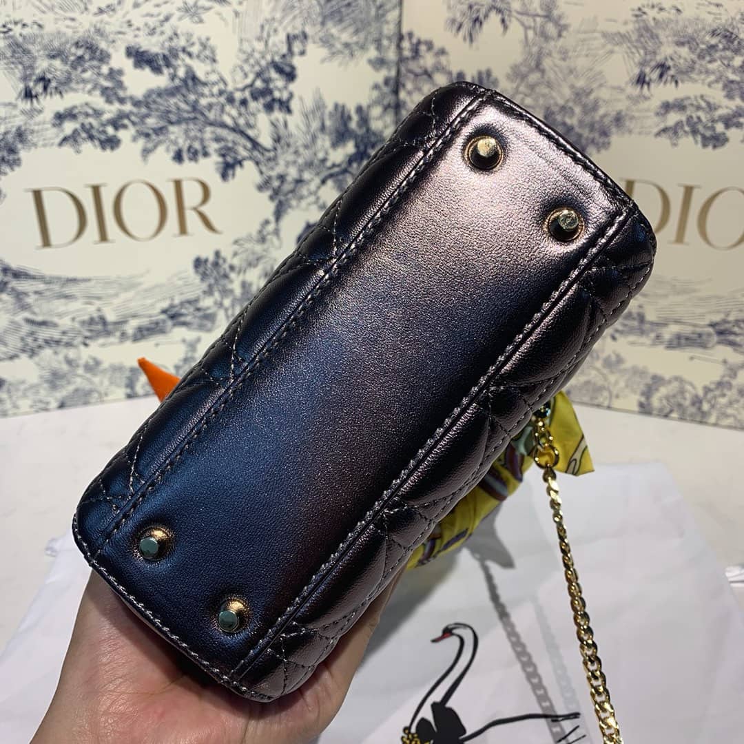 Christian Dior Lady Dior 17CM Replica Bag