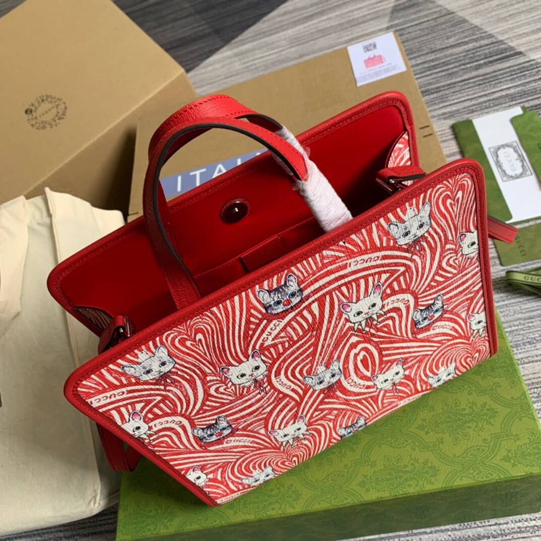 Gucci Supreme Canvas Children Yuko Higuchi Tote Replica Red 630542