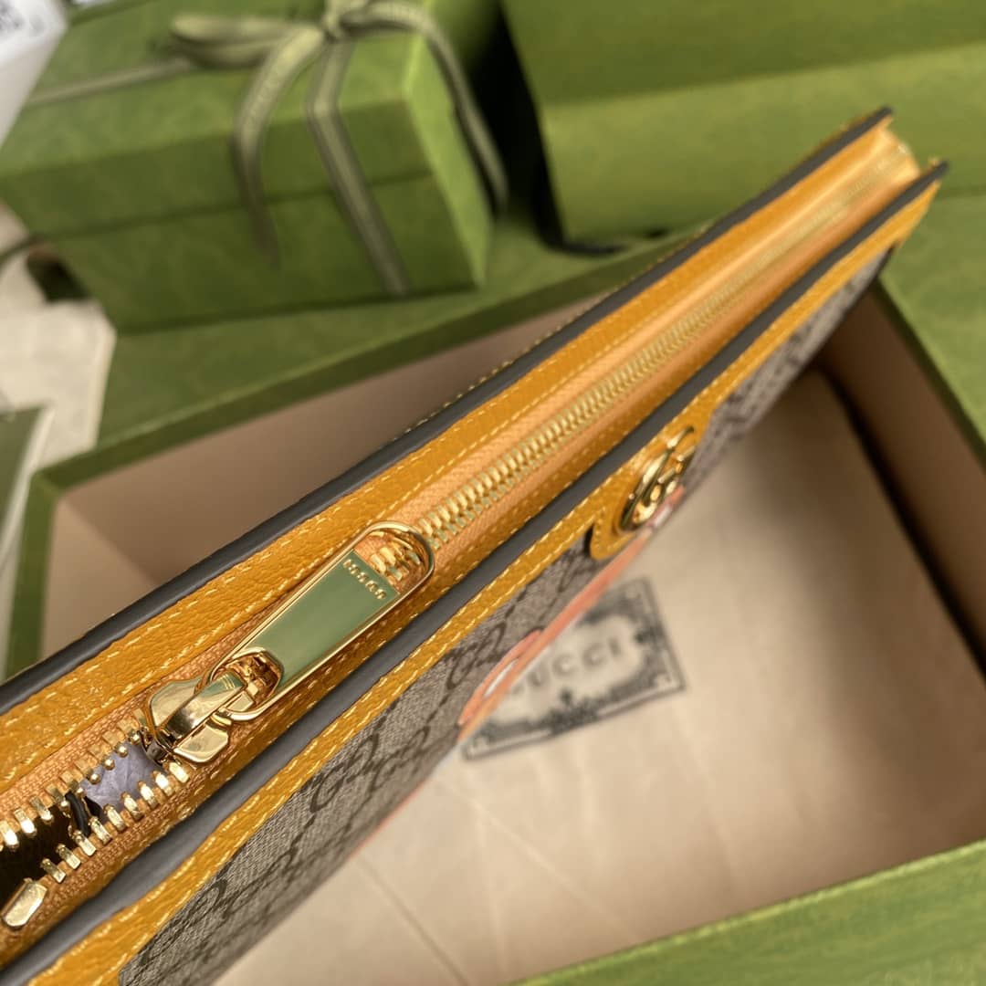 Gucci Kai Supreme Canvas Pouch Replica 660513