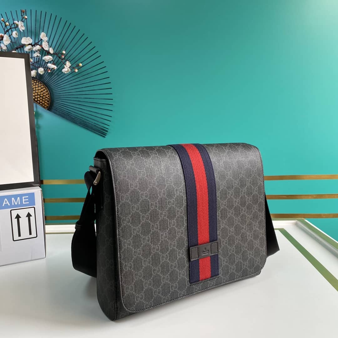 Gucci GG Supreme Messenger Shoulder Bag Replica 475432