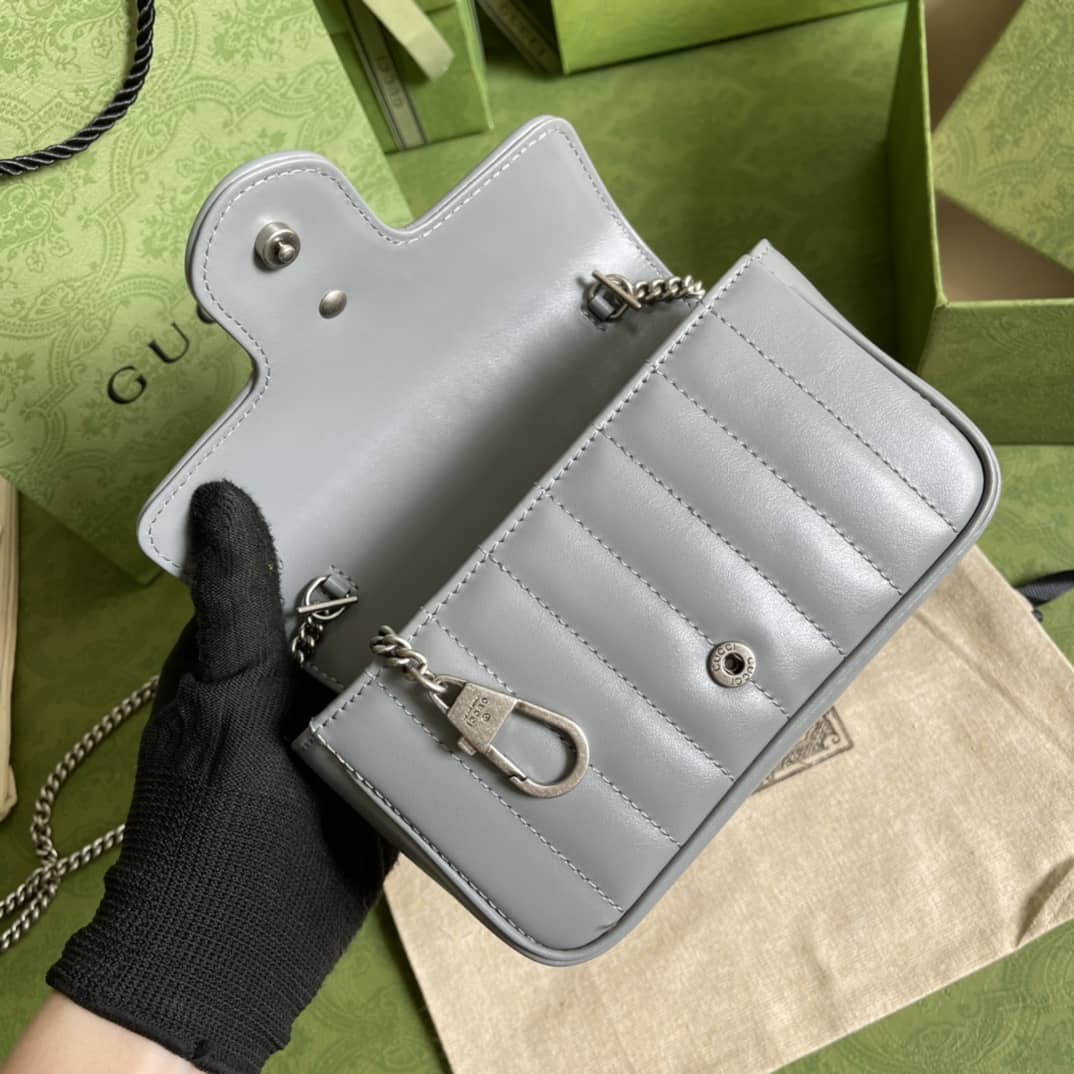 Gucci GG Marmont Matelassé Mini Crossbody Bag Replica 476433