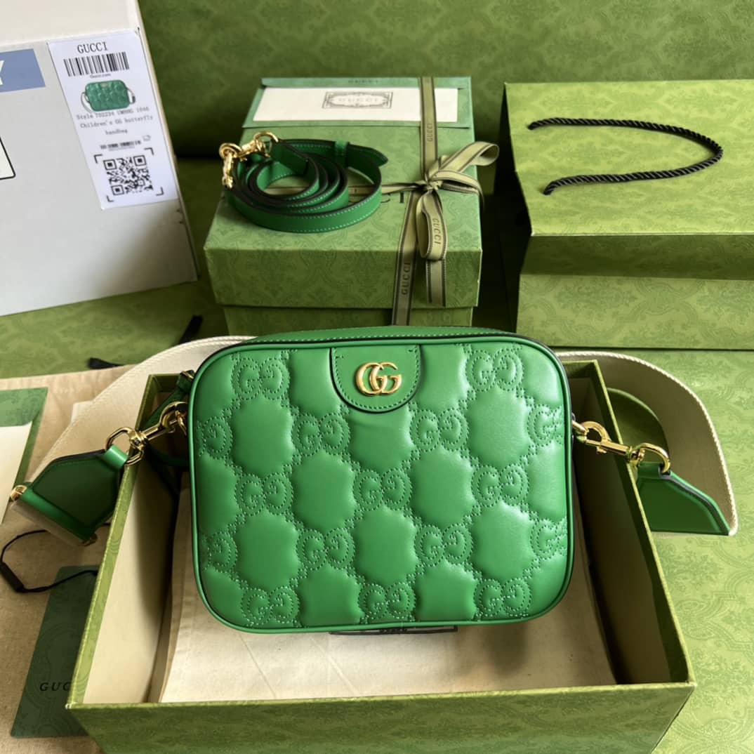 Gucci GG Matelassé Leather Shoulder Crossbody Handbag 702234 Replica