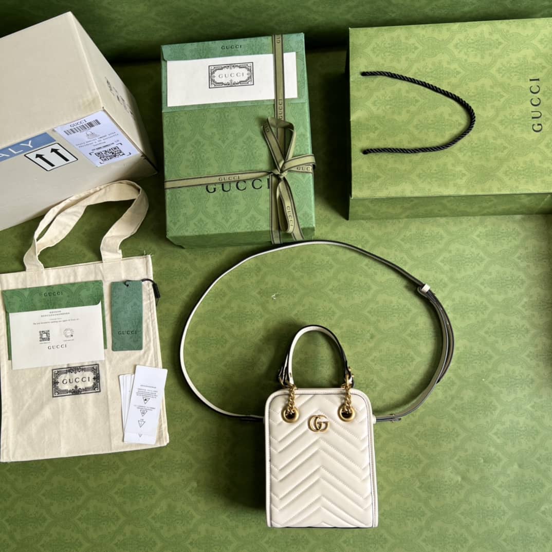 Gucci GG Marmont Matelassé Mini Crossbody Bag 696123 Replica