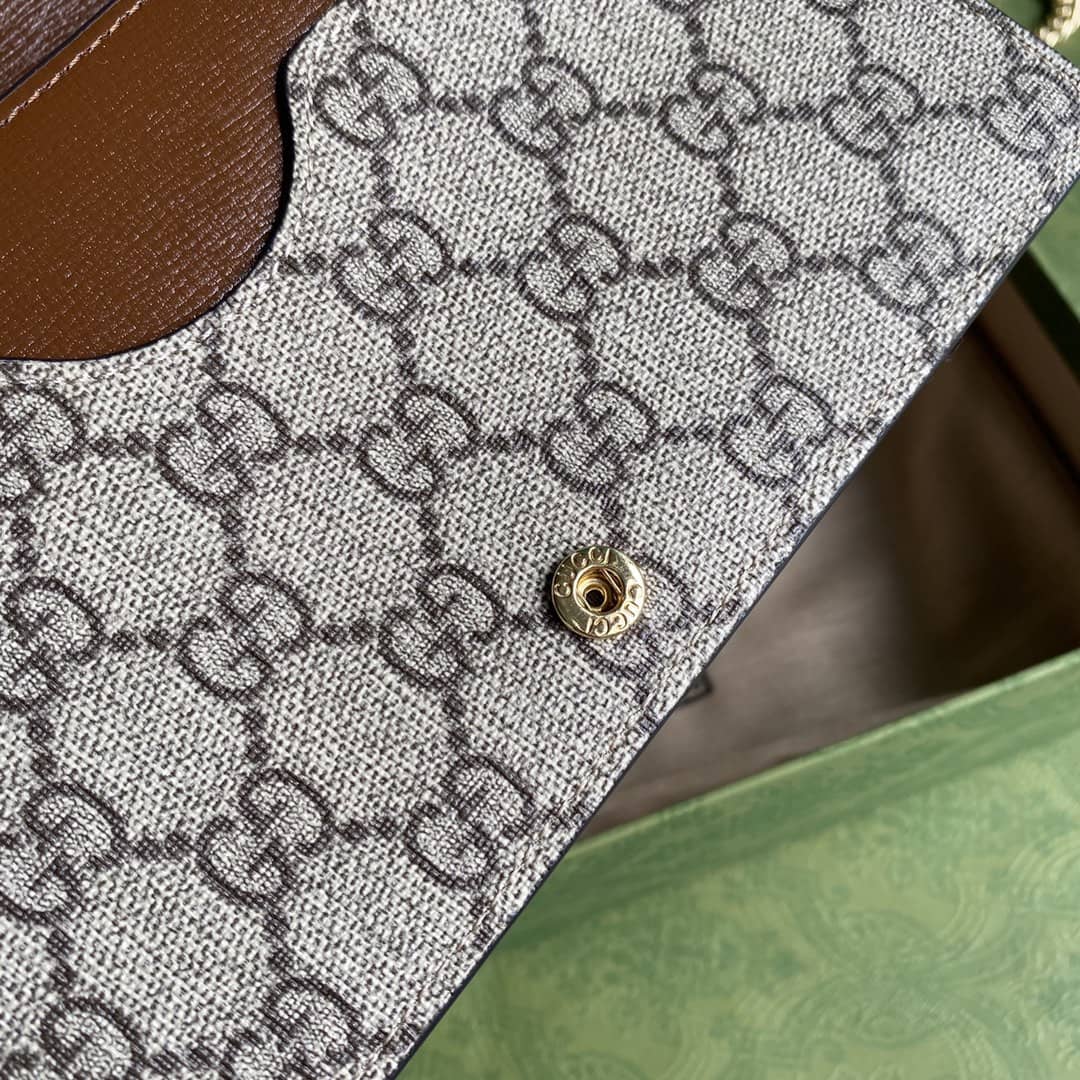 Gucci Valentine Day Chain Card Case Wallet Replica 648948