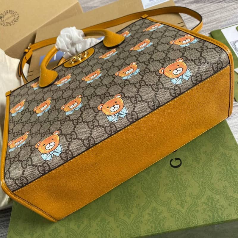 Gucci GG Supreme 2way Replica Handbag 660531