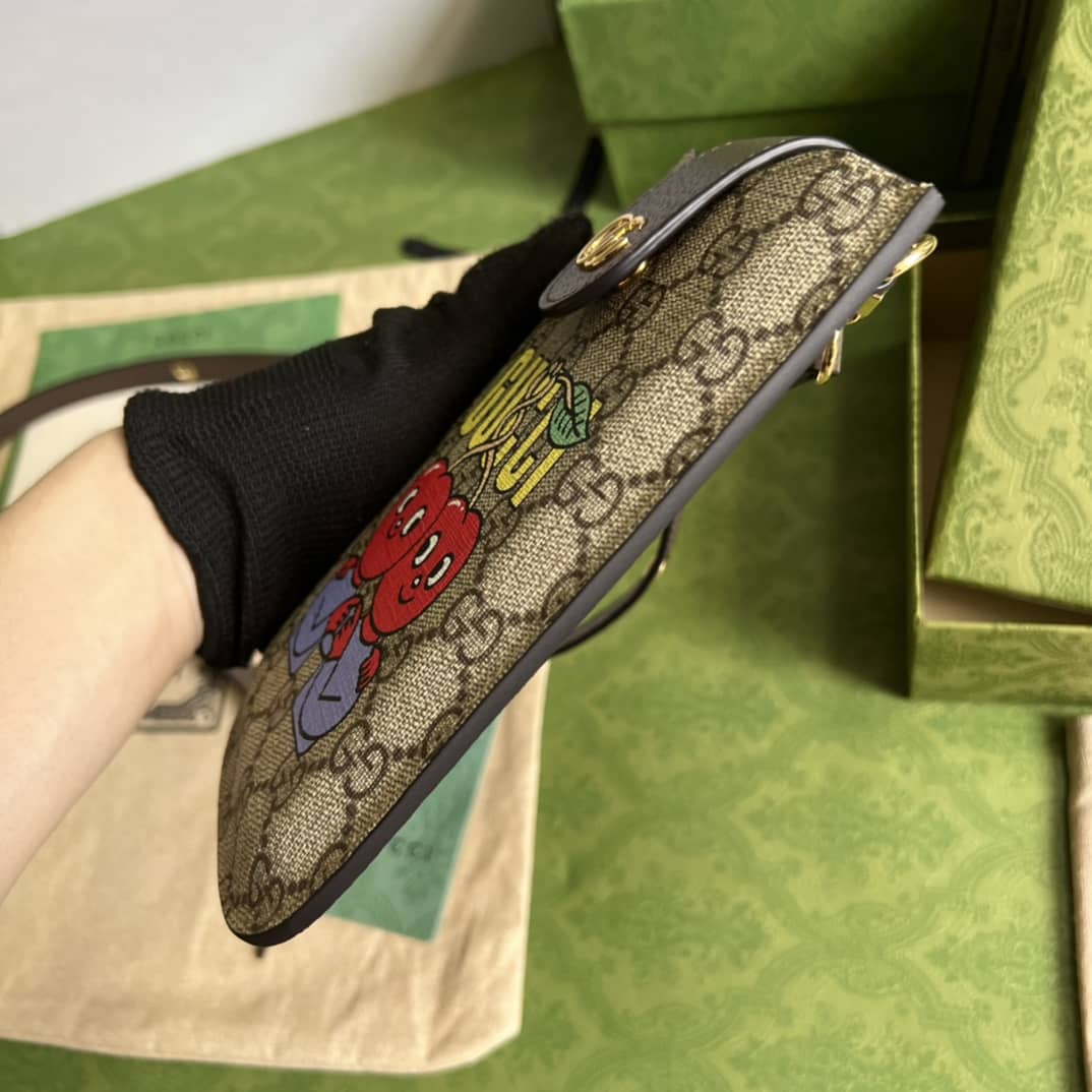 Gucci Cherry Print Phone Case Brown 700732 Replica