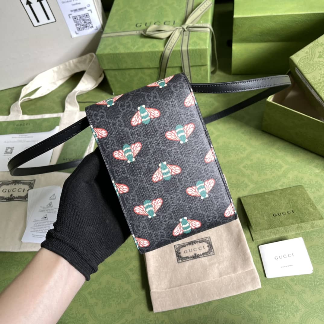 Gucci Scarab Logo Print Phone Bag Replica 673016