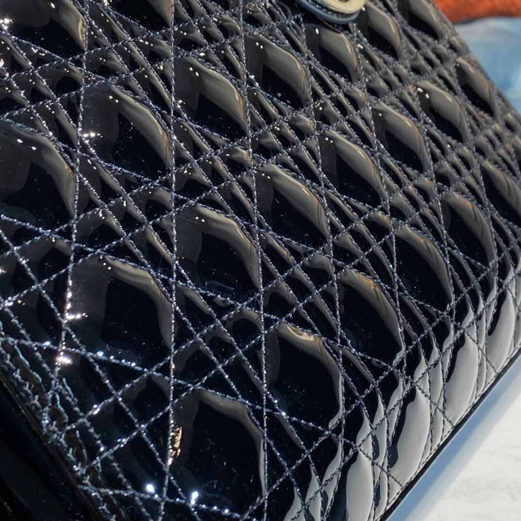 Christian Dior Lady Dior 32CM Replica Bag