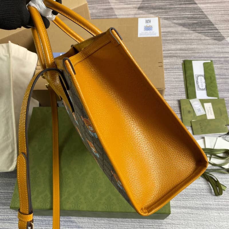 Gucci GG Supreme 2way Replica Handbag 660531