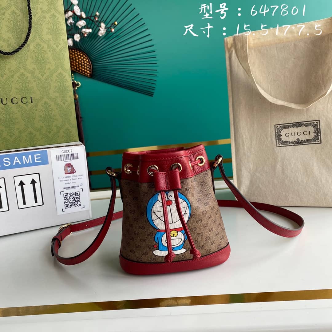 Gucci Doraemon X Gucci Mini Bucket Bag Replica 647801