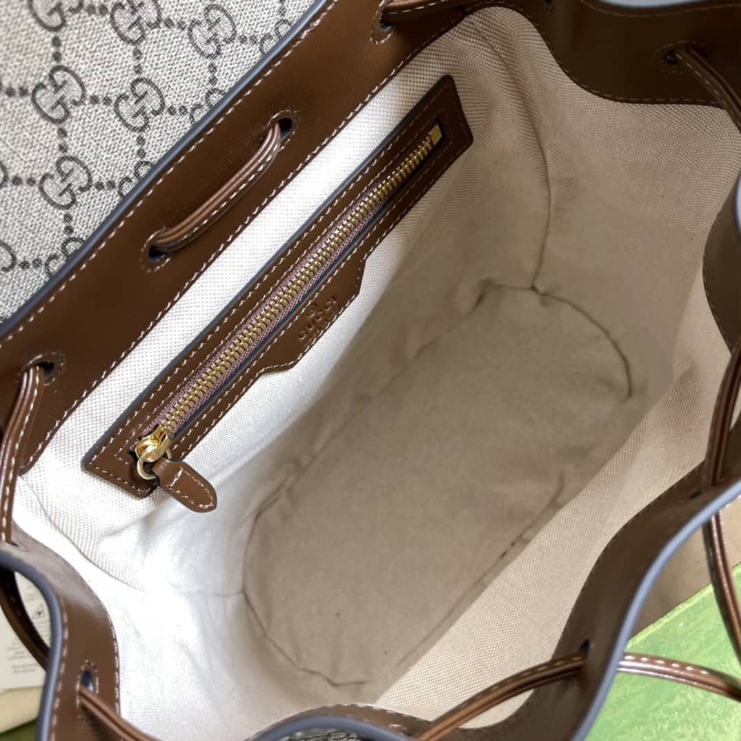 Gucci Interlocking GG Supreme Backpack Beige Replica 674147