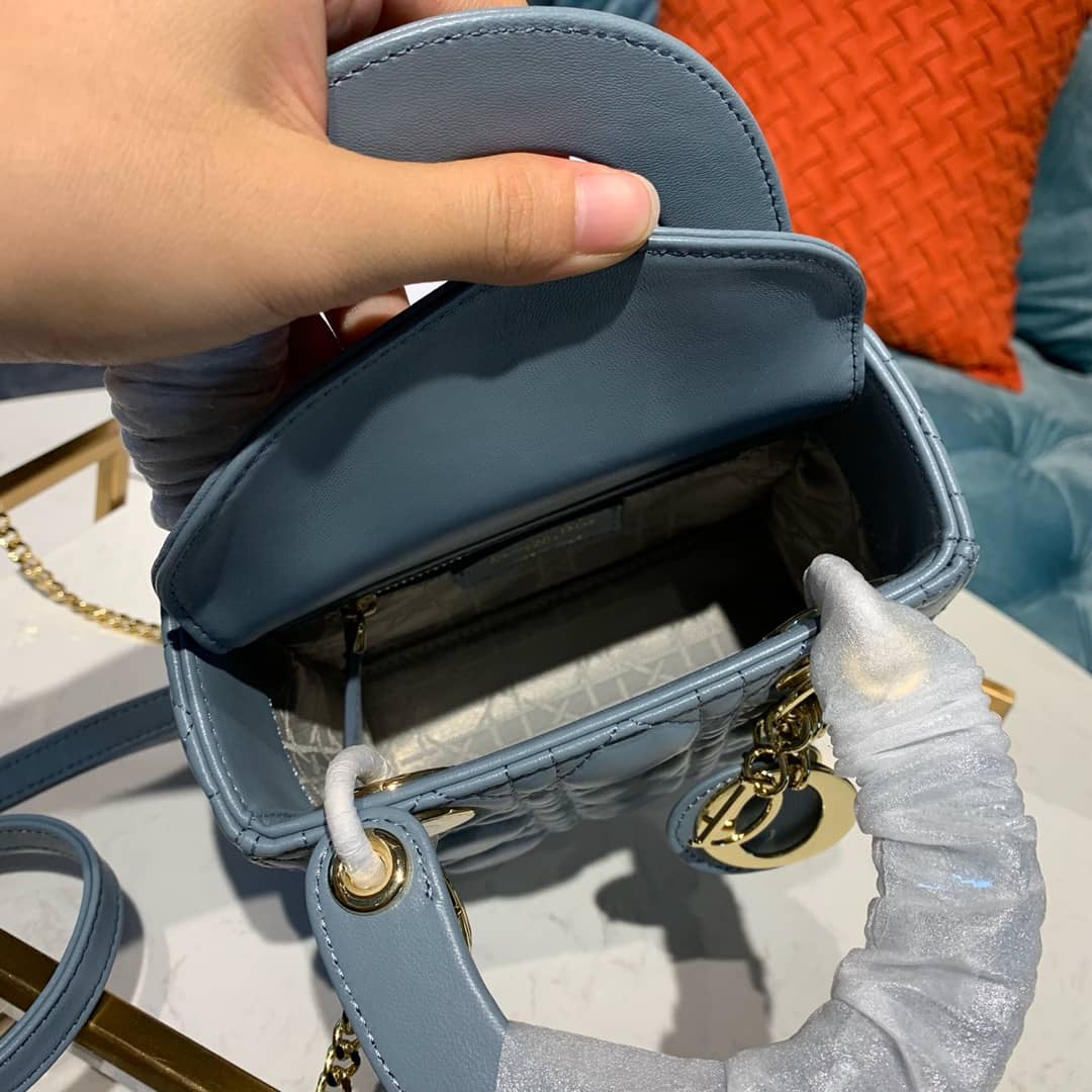 Christian Dior Lady Dior 17CM Replica Bag