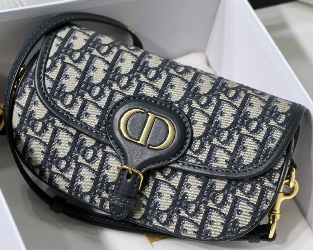 Best Replica Christian Dior Bobby East-West Replica Bag(ColaReps)