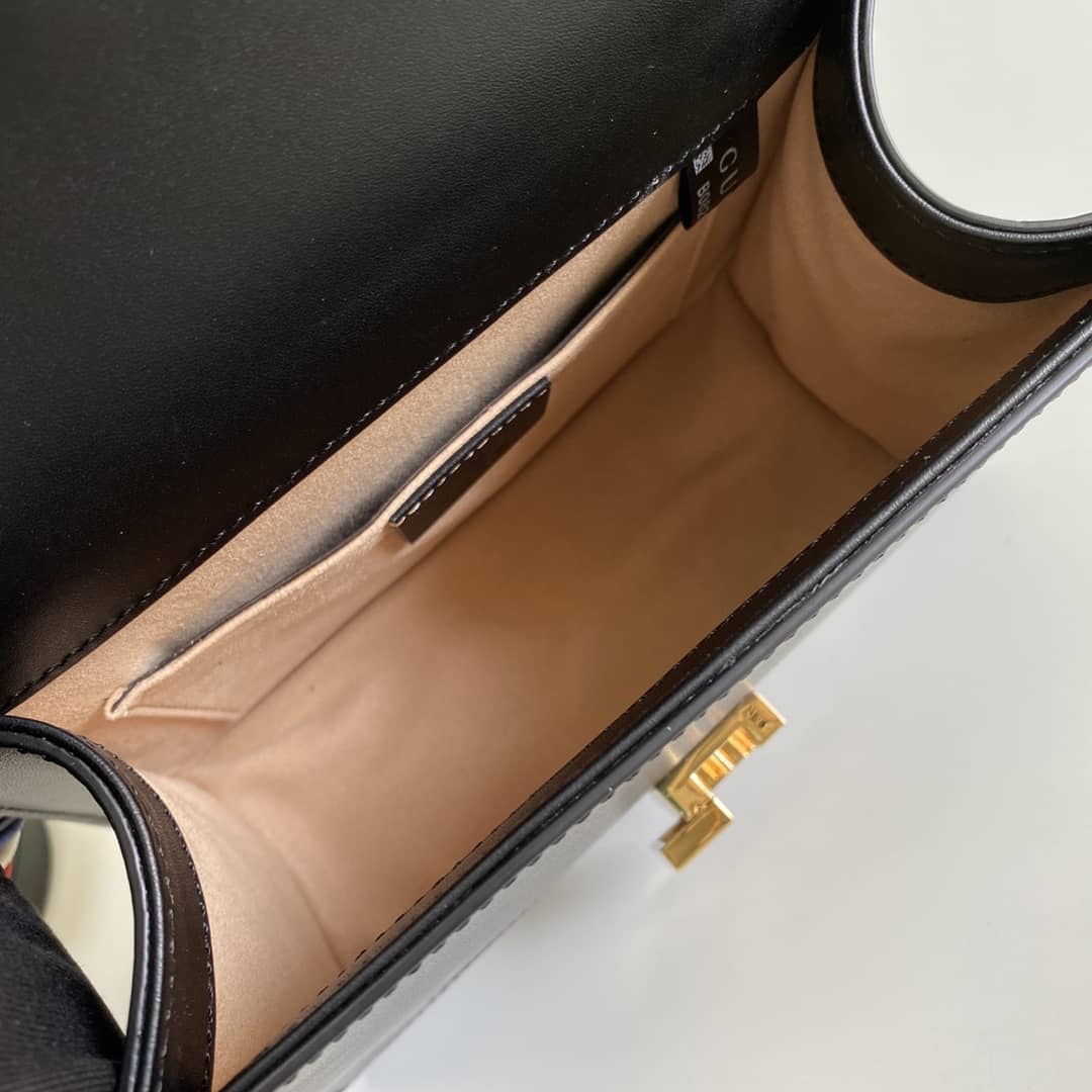 Gucci Womens Sylvie Leather Mini Bag Replica 470270