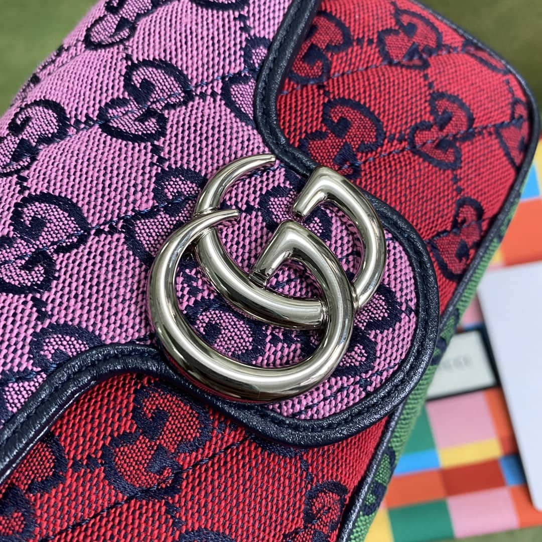 Gucci GG Marmont Matelassé Mini Crossbody Bag Replica 476433