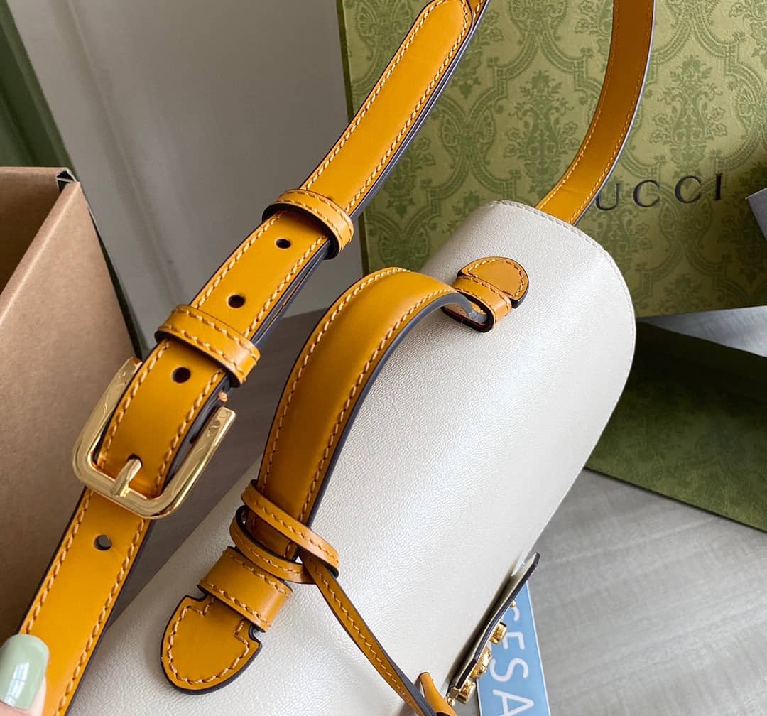 Gucci Padlock Small GG Supreme Canvas Shoulder Bag Replica White 644527