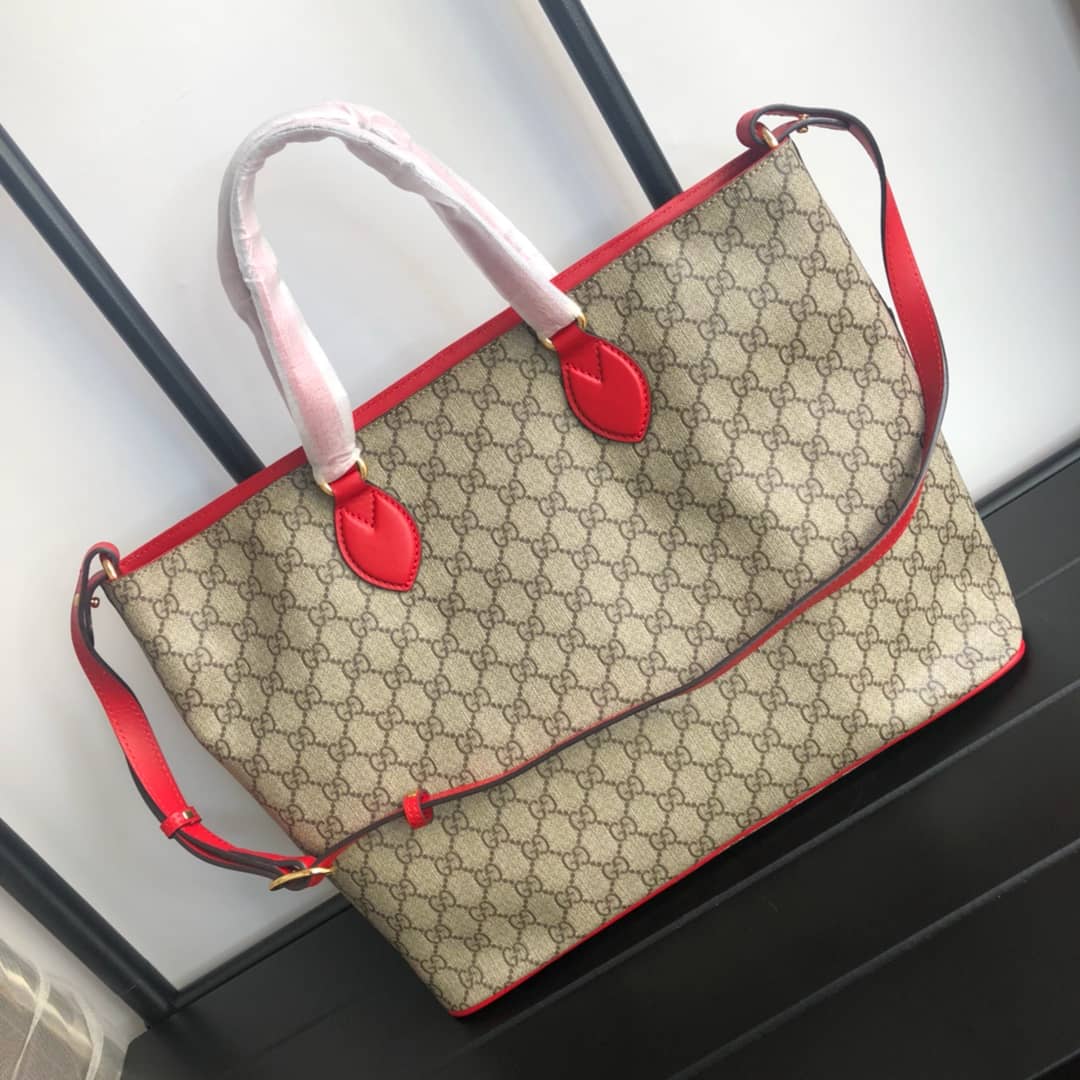 Gucci Soft GG Supreme Baby Changing Bag Replica Red 457356