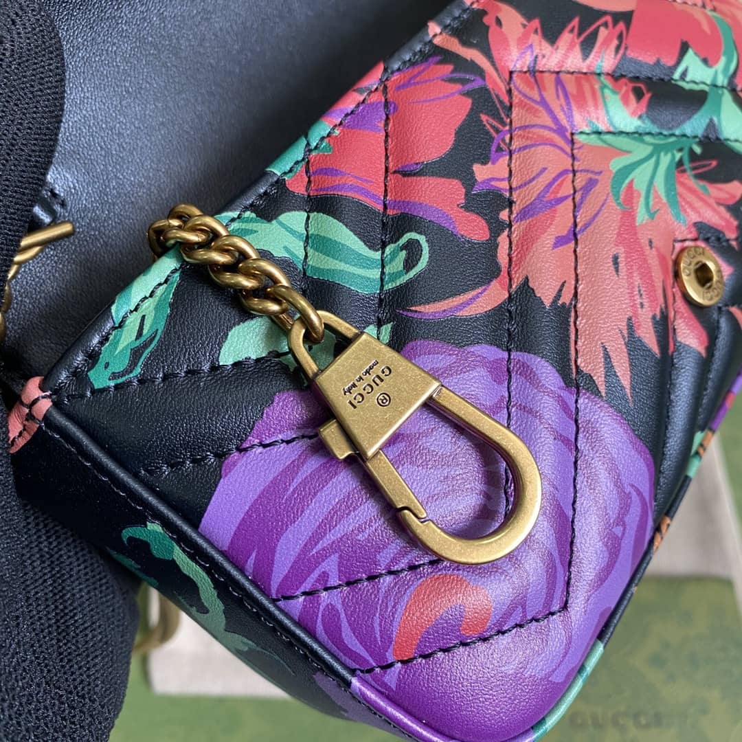 Gucci GG Marmont Matelassé Mini Crossbody Bag Replica 476433