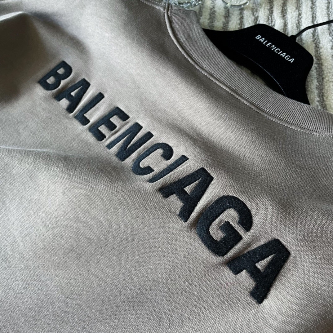 Balenciaga Sweatshirt