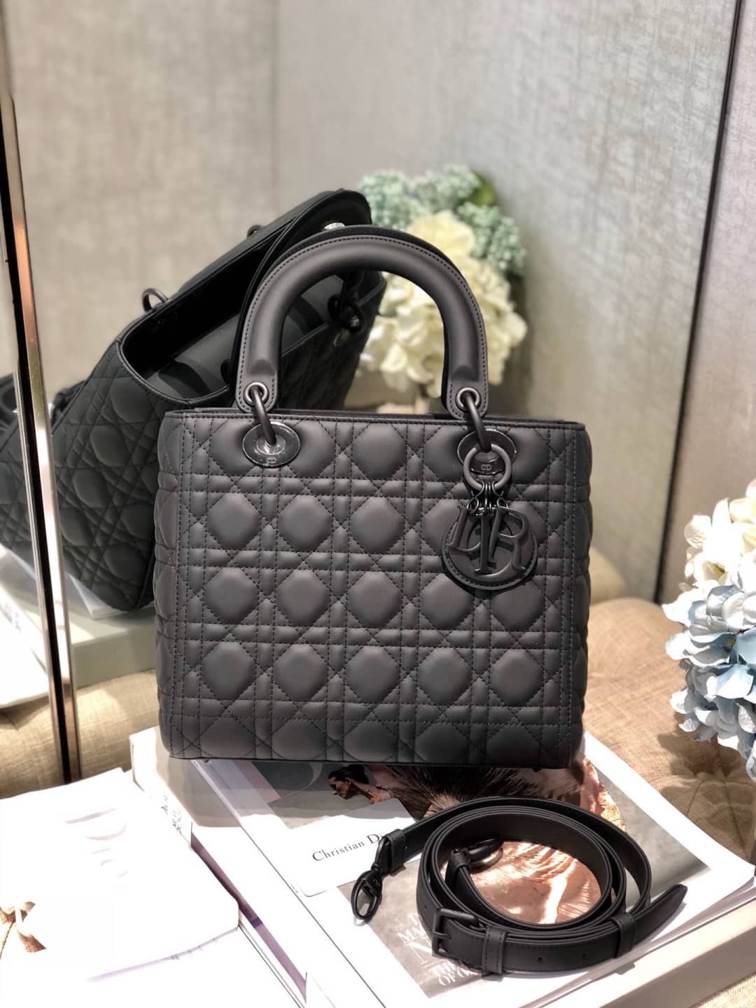 Christian Dior Lady Dior 24CM Replica Bag