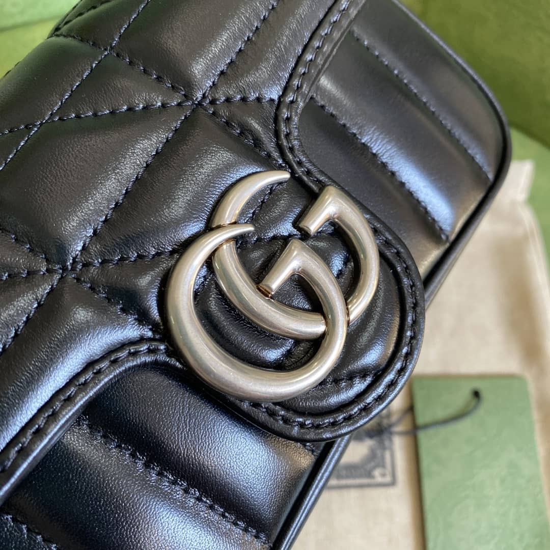 Gucci GG Marmont Matelassé Mini Crossbody Bag Replica 476433