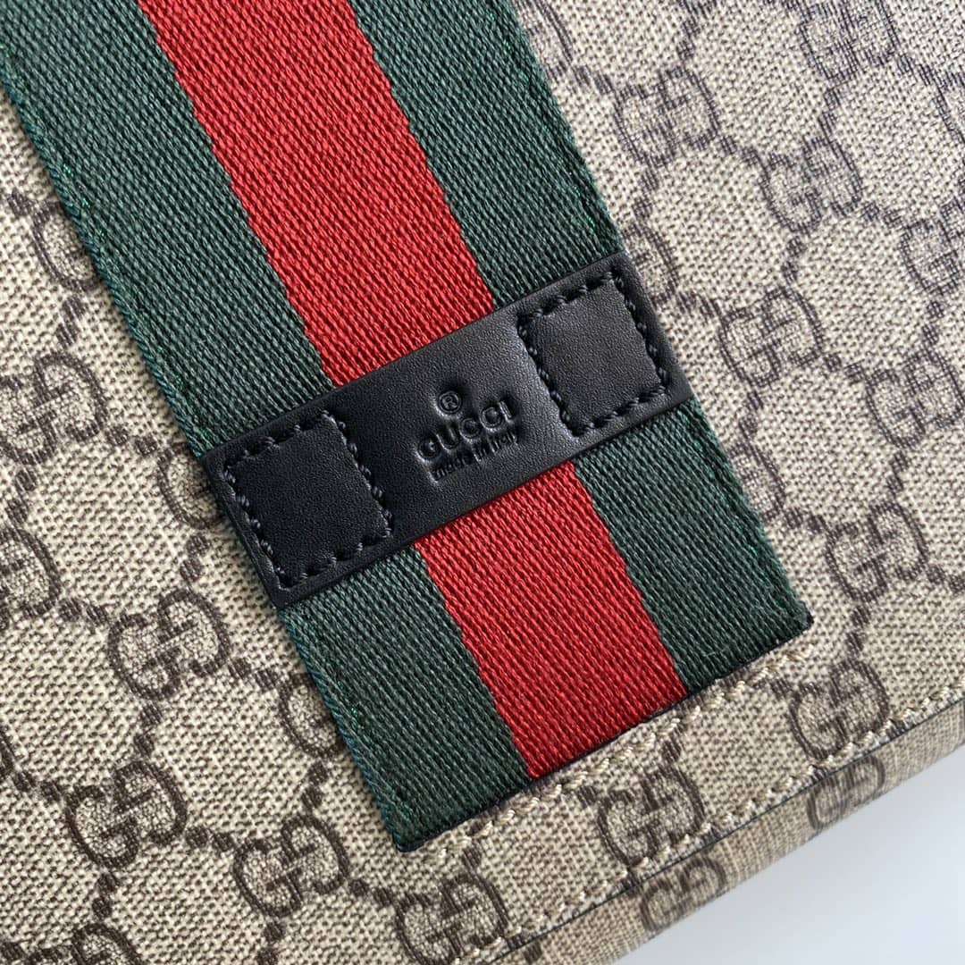 Gucci GG Supreme Messenger Shoulder Bag Replica 475432