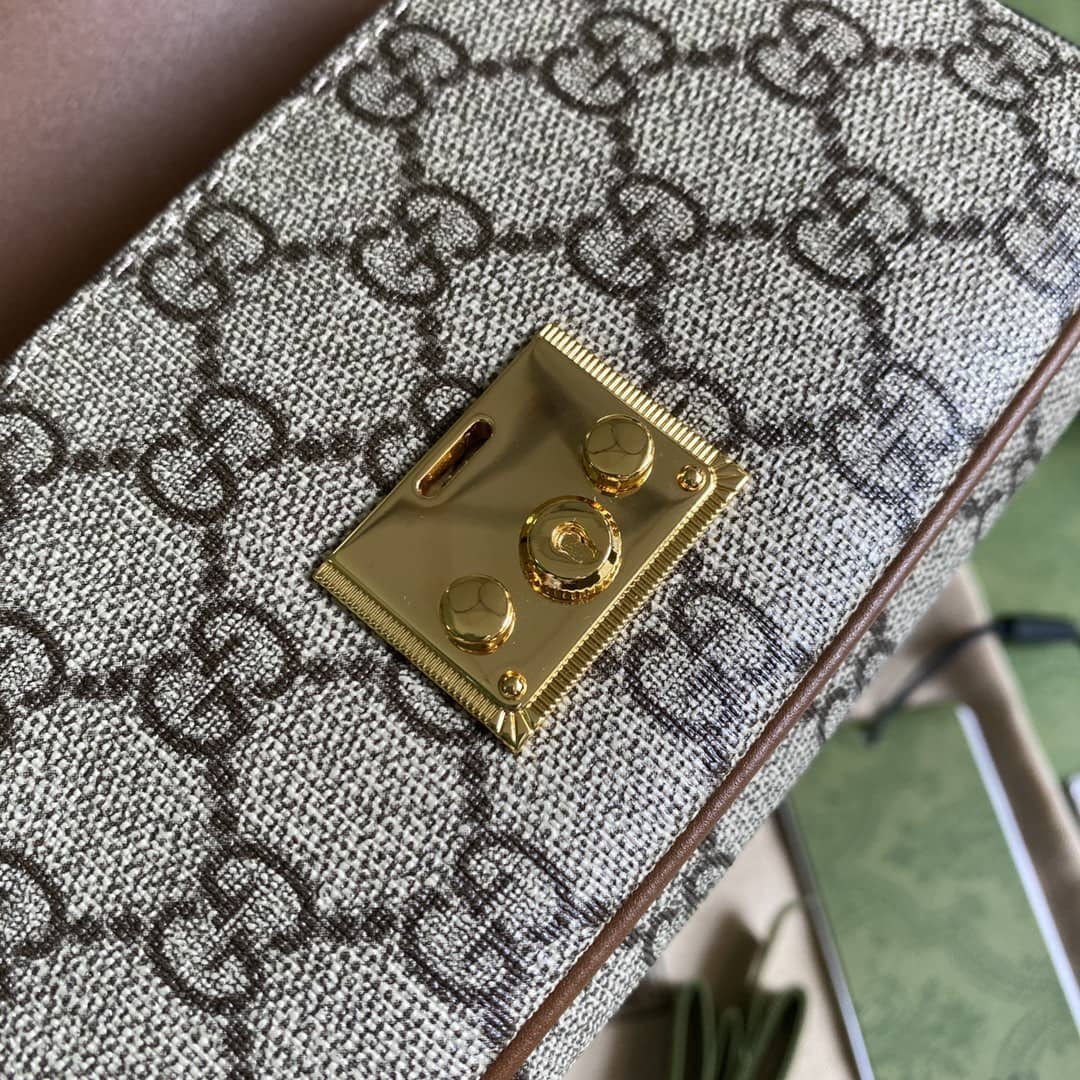 Gucci Padlock Chain Long Wallet Black Replica 658226