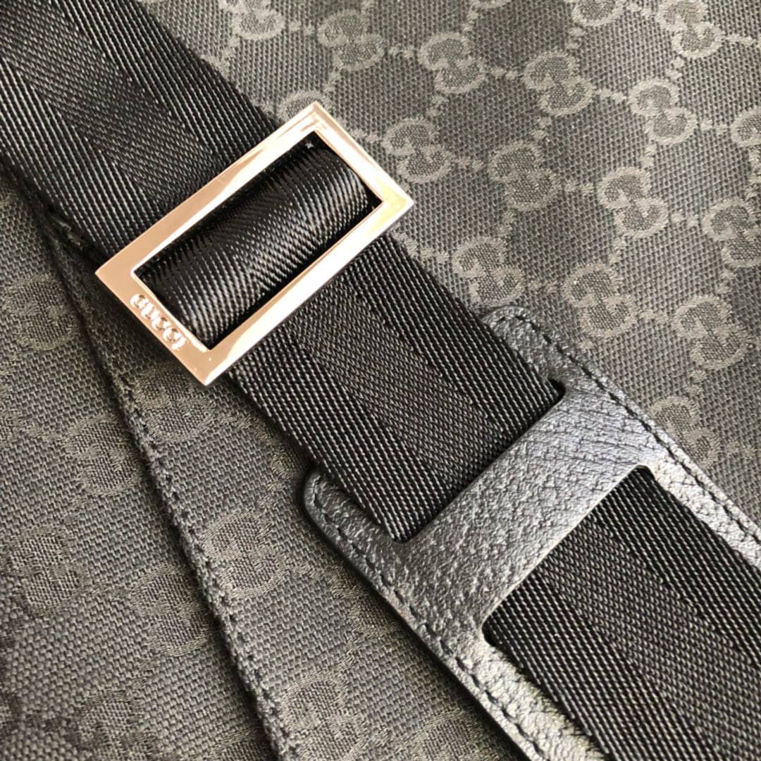 Gucci GG Canvas Messenger Bag Replica Black 146236