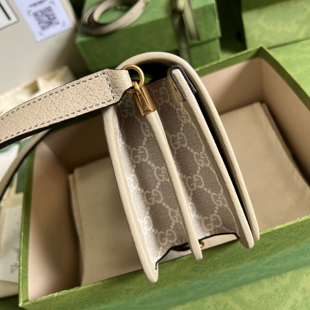 Gucci Mini Shoulder Crossbody Bag With Interlocking 671620 Replica