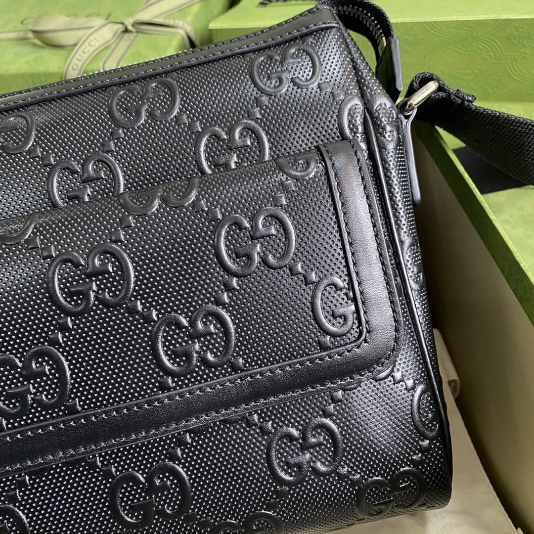 Gucci Mens GG Embossed Messenger Bag Replica White 658565
