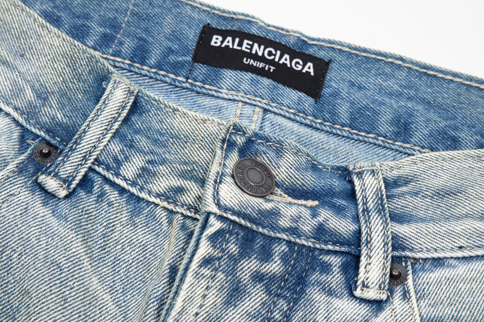 Balenciaga Jeans