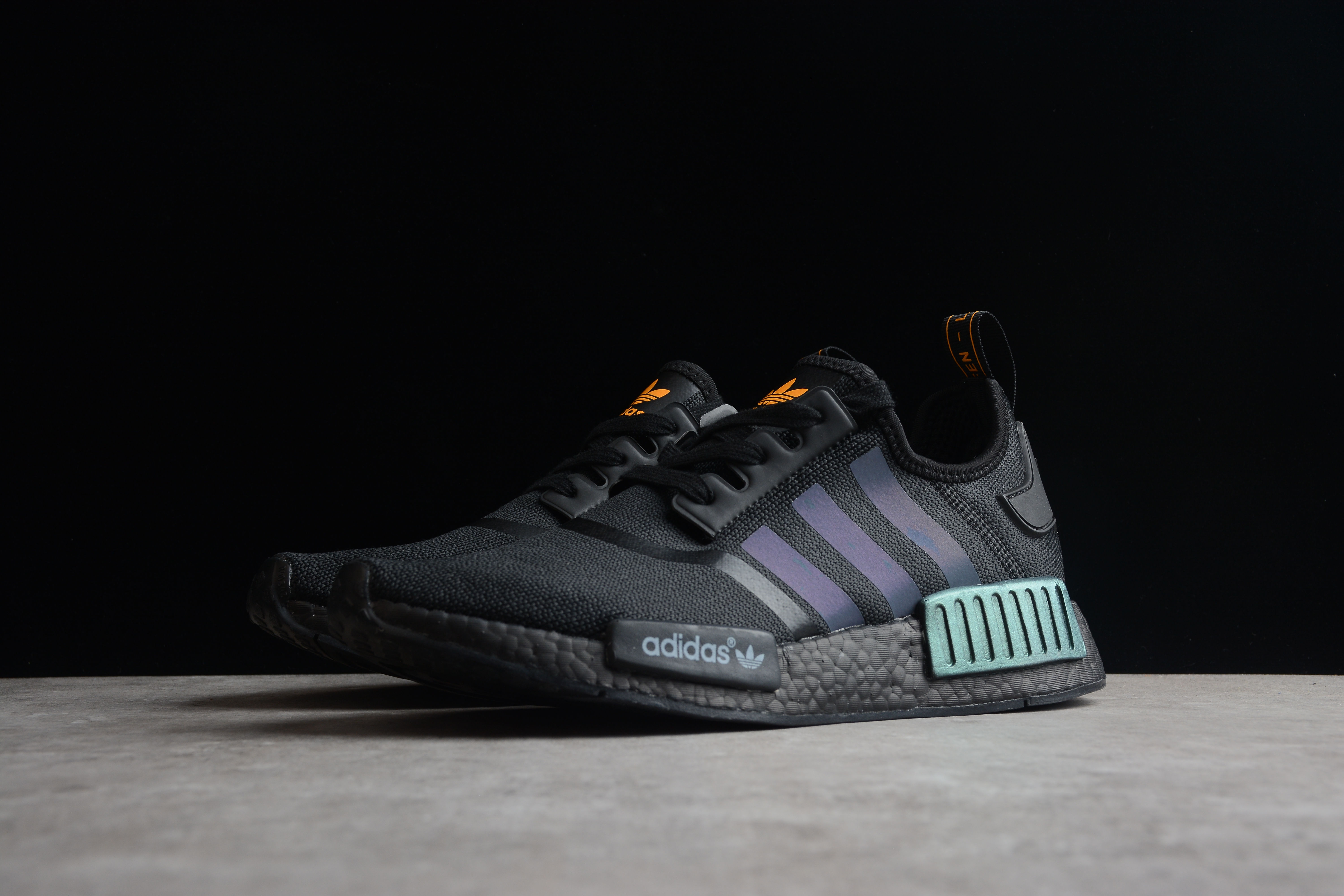 adidas NMD R1 Reflective Xeno FV8025
