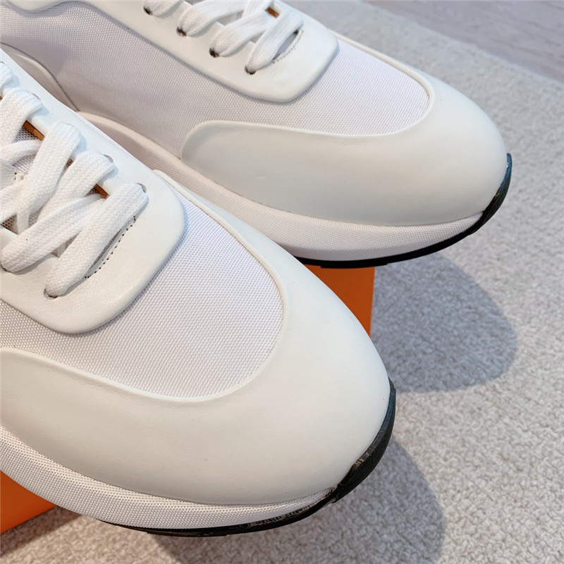 Hermès classic look-alike British retro white shoes