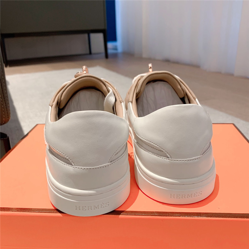 Hermès British retro design white shoes