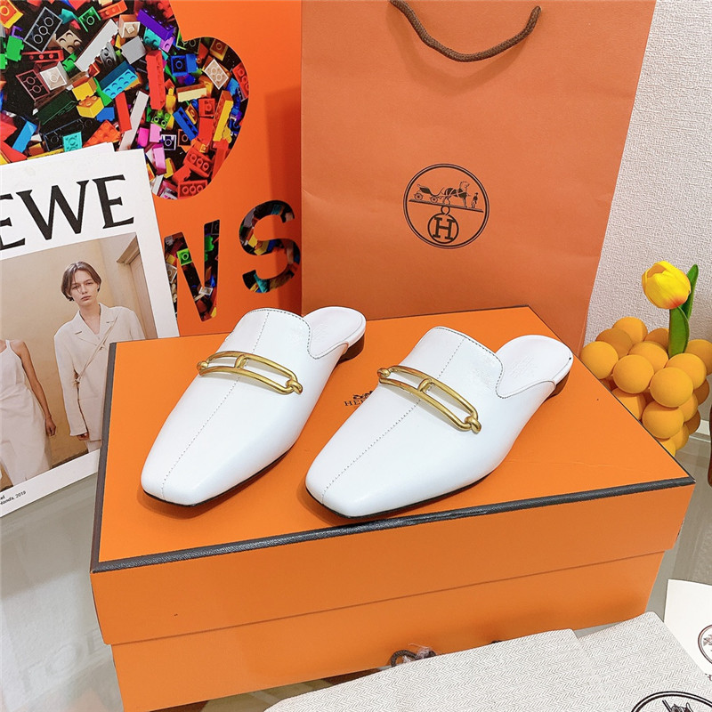 hermes flat slippers