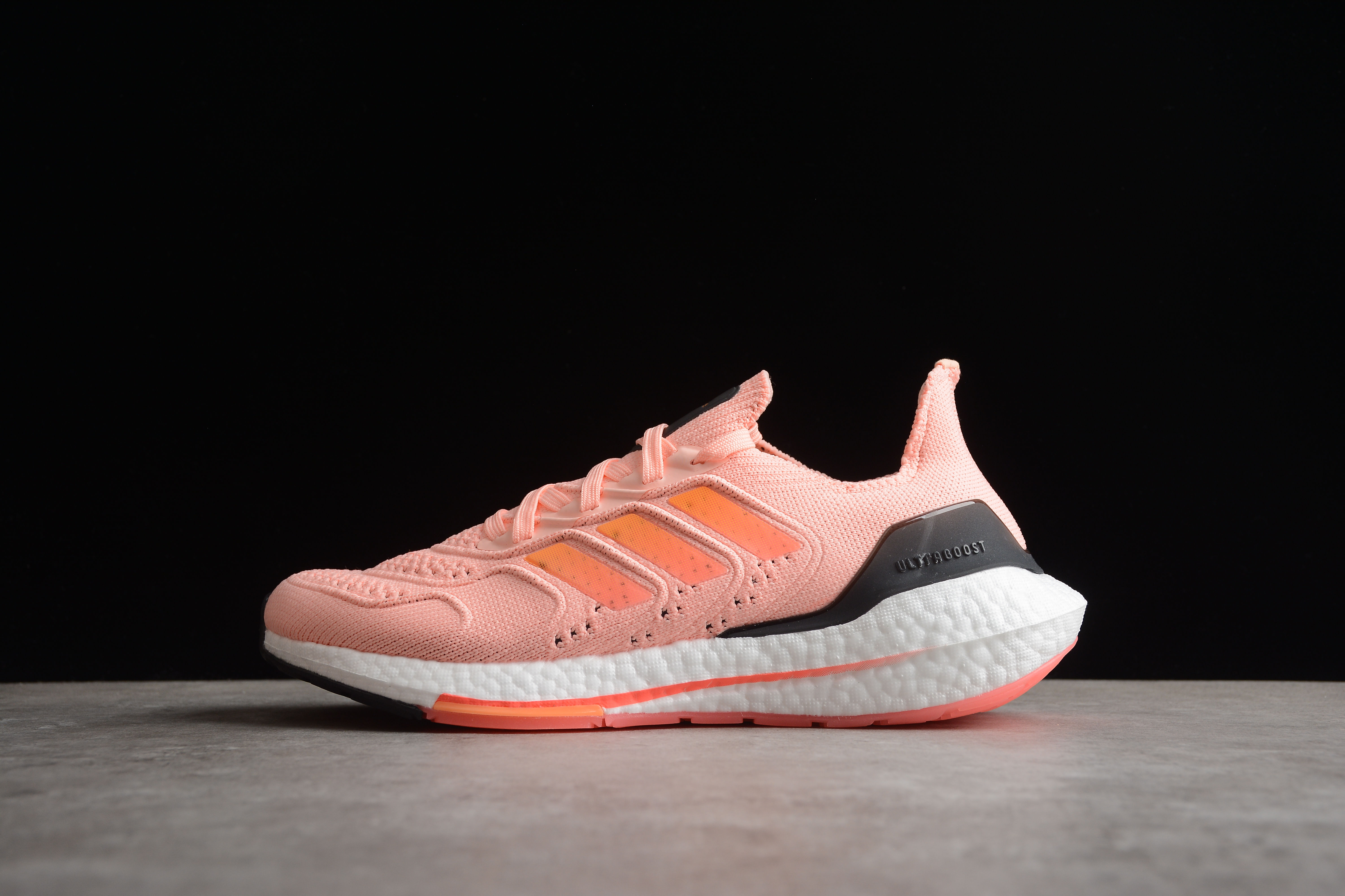 adidas Ultra Boost 22 Heat.Rdy Light Flash Orange (W) GX8037