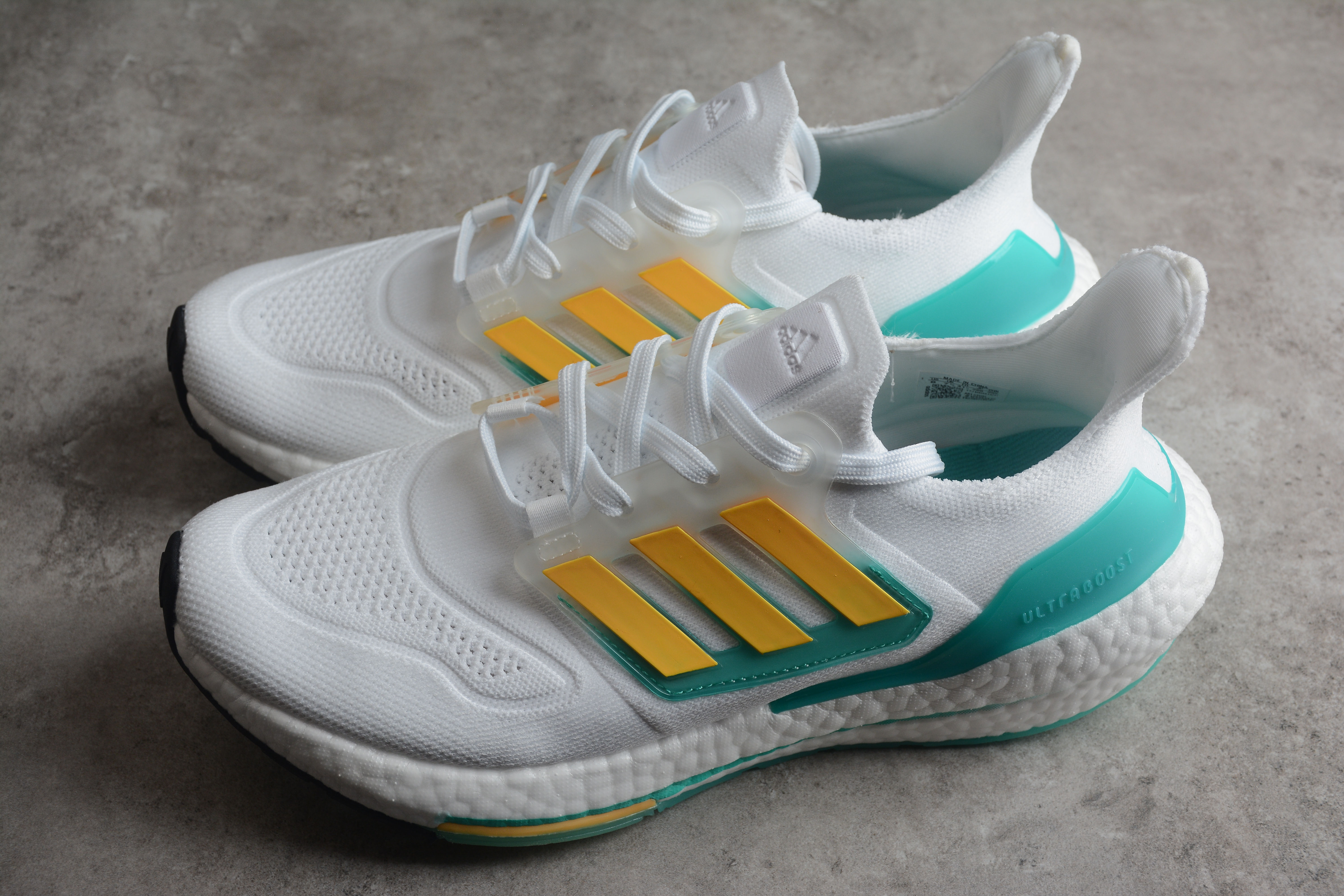 adidas Ultra Boost 22 Flash Orange Mint Rush GX5463