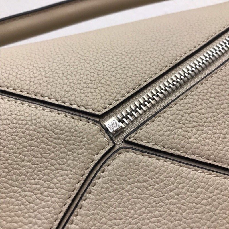 New Collection Bags 19LOE0056