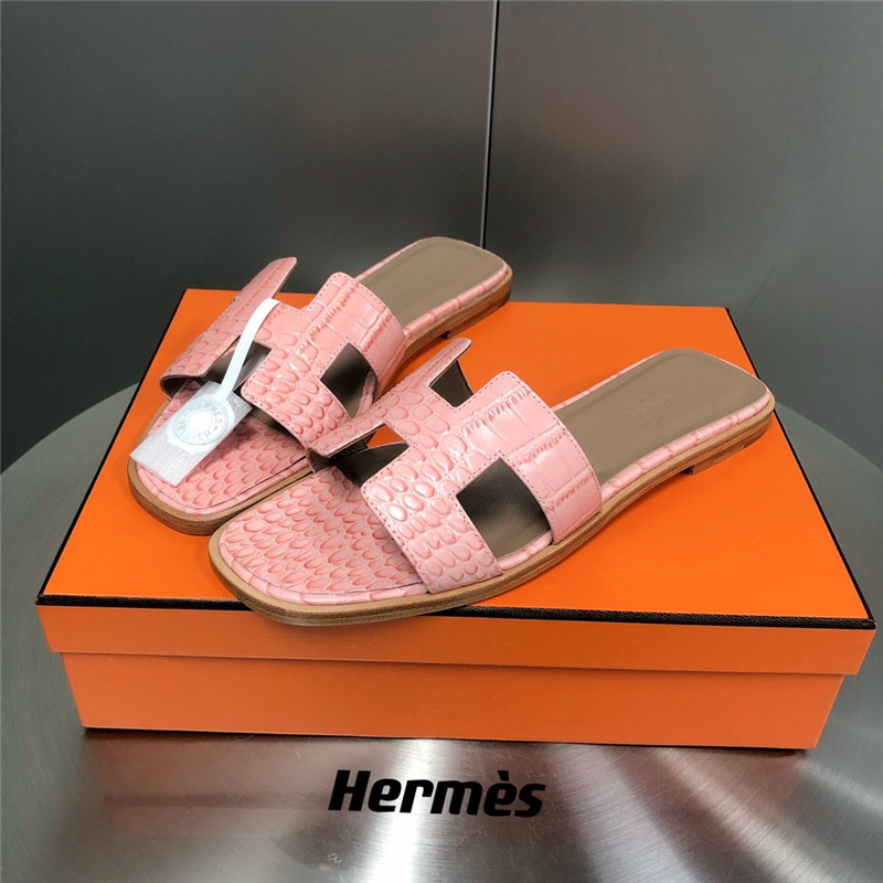 hermes oran crocodile slippers