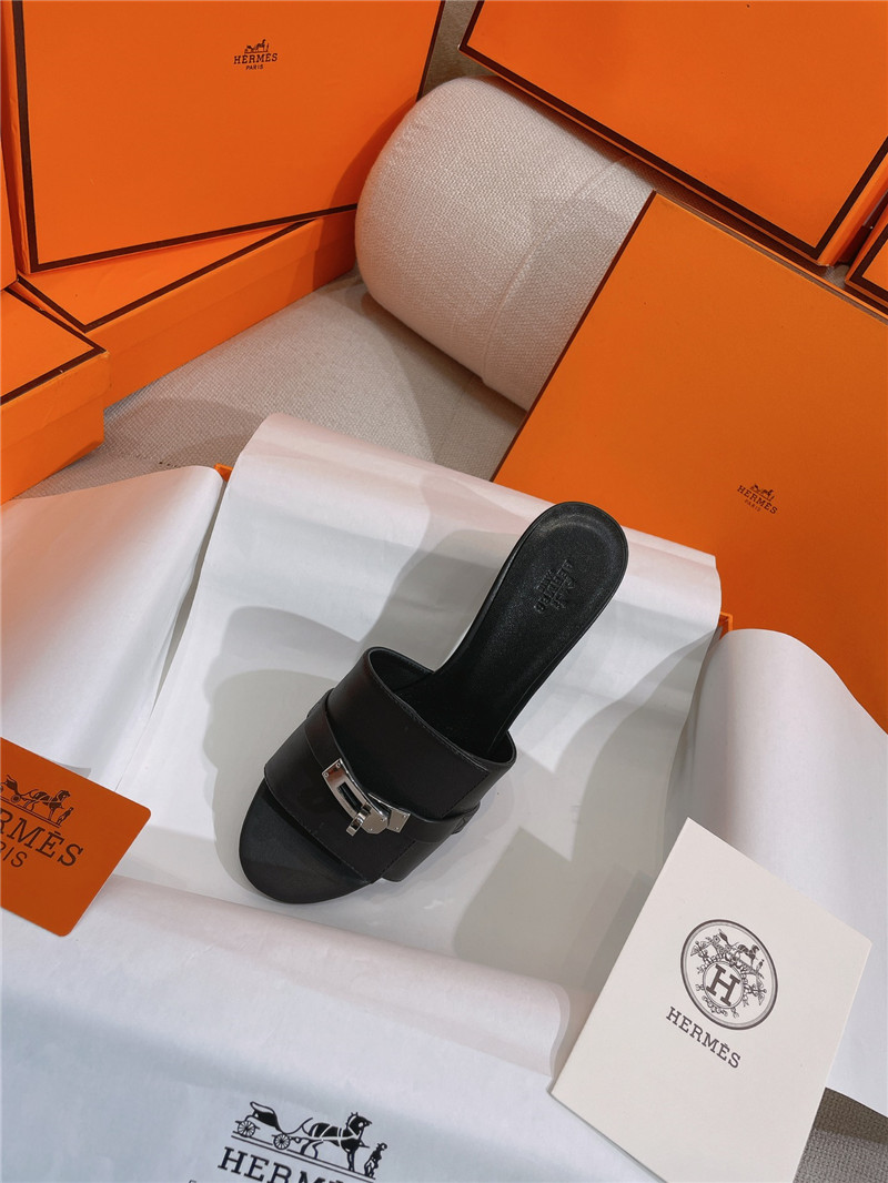 Hermès new Giulia flat kelly buckle slippers