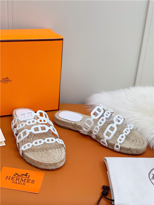 hermes flat slippers