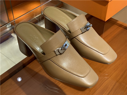 Hermes Dupes blossom mule