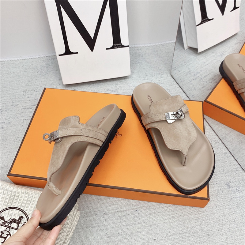 Hermès couple shoes