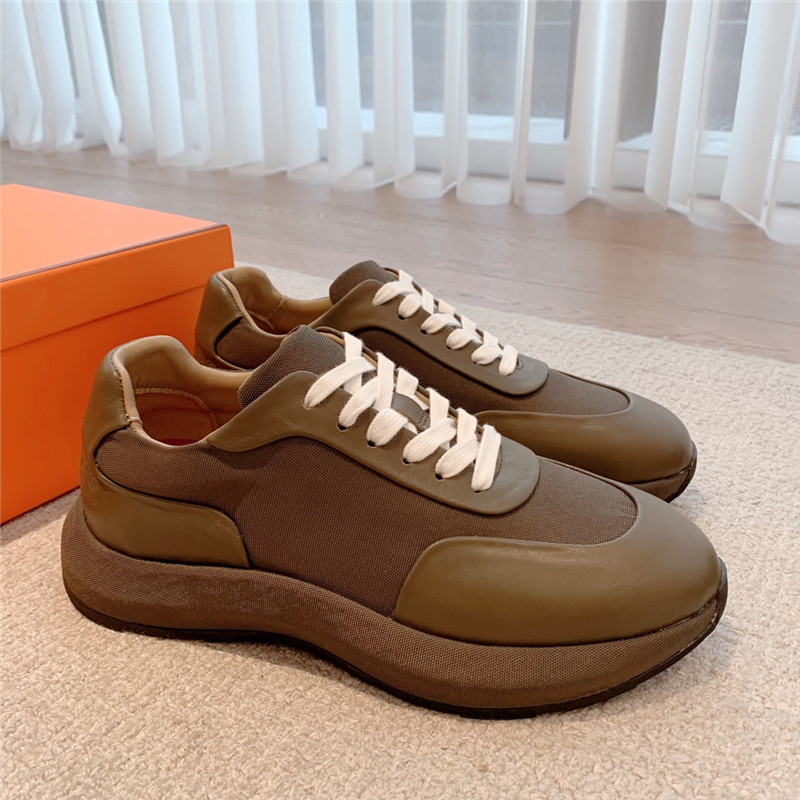 Hermès classic look-alike British retro white shoes