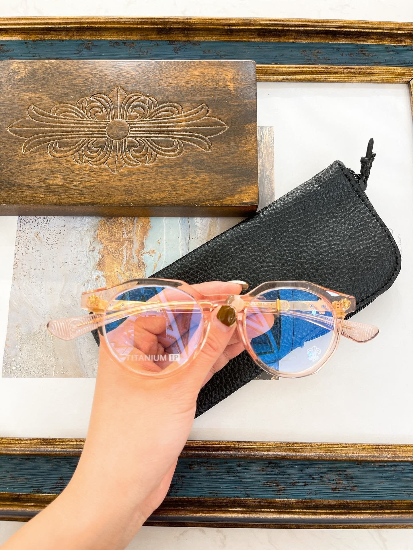 Chrome Hearts eyewear/glasses